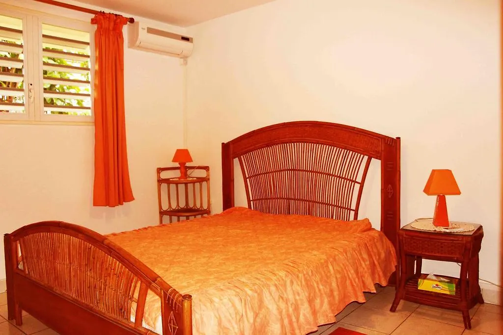 Eden Part' - Appartement Avec Jardin Prive A Baie-Mahault Guadeloupe